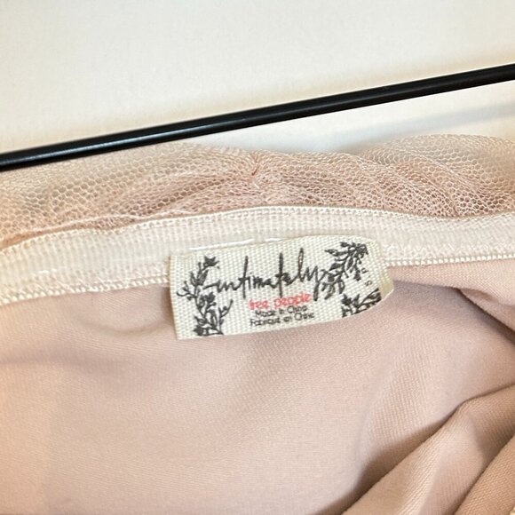 FREE PEOPLE Big Love Tulle Accent Sleeveless Bodysuit in Dusty Pink Size Small - Picture 6 of 7